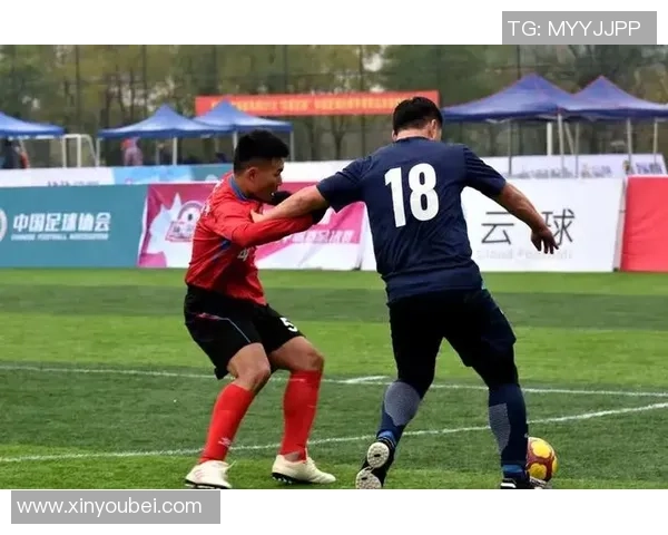 重庆足球队总决赛表现分析：意识与战术的完美结合与不足之处